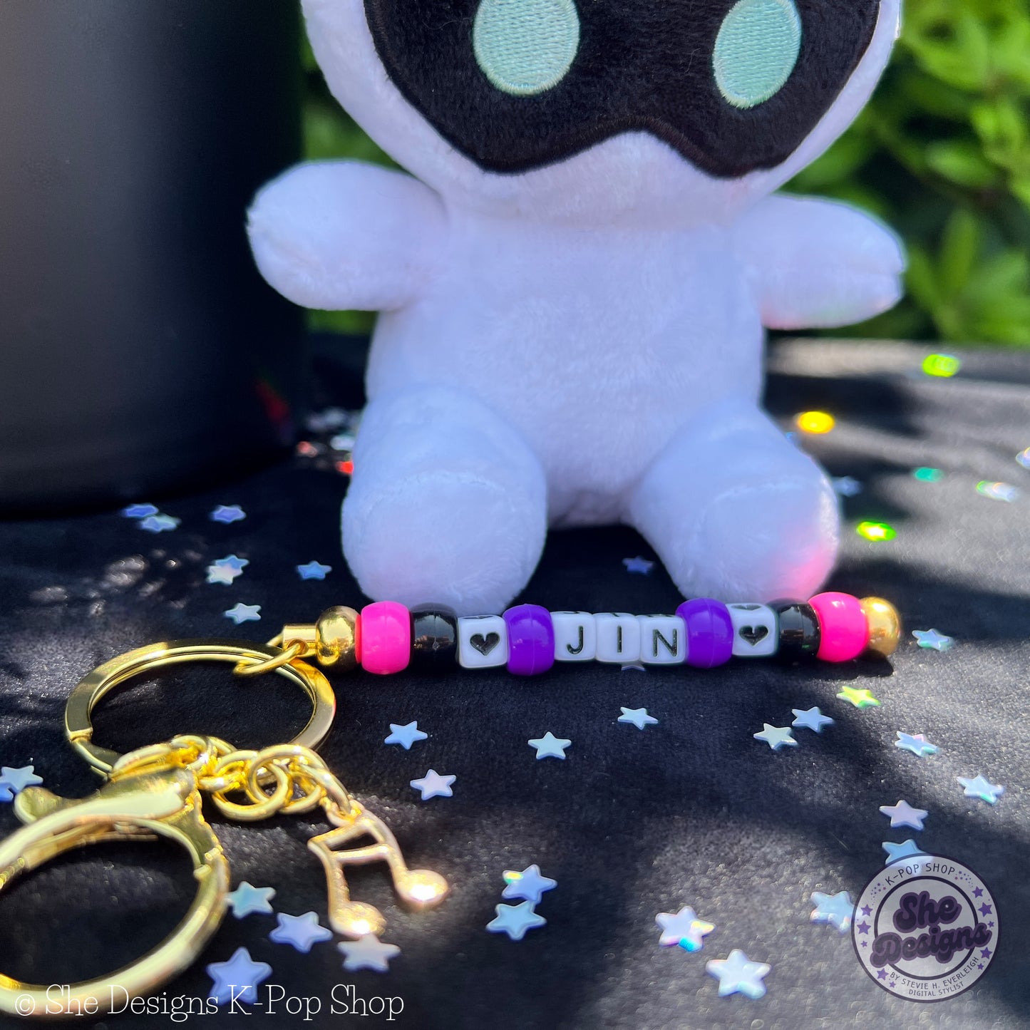 BTS JIN KEYCHAIN: JIN GLAMMIN' IT!