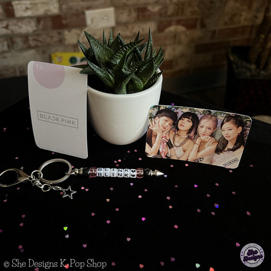 BLACKPINK KEYCHAIN: BLINK BLACK!