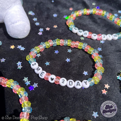 Friendship Bracelets: Jin Echo World Tour Collection, Lot of 100