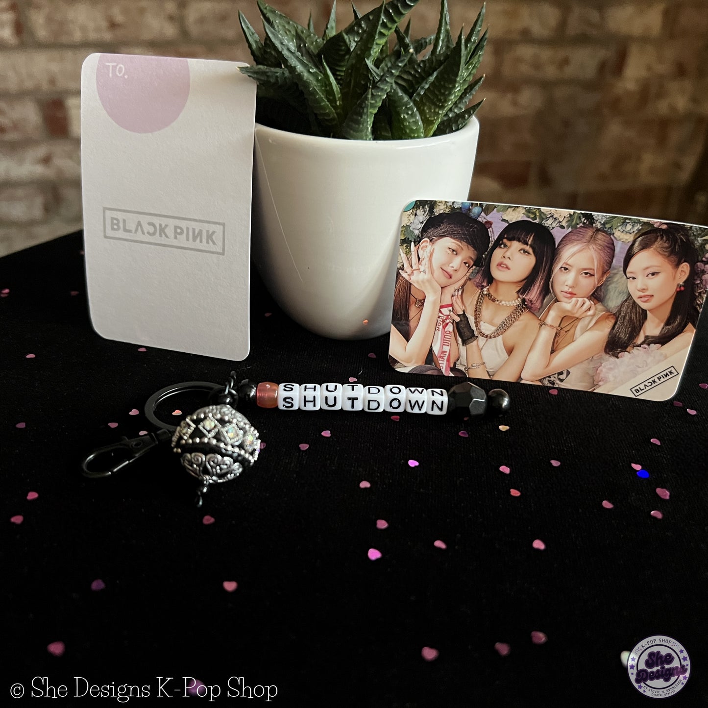 BLACKPINK KEYCHAIN: SIMPLY ONE OF A KIND SHUTDOWN!